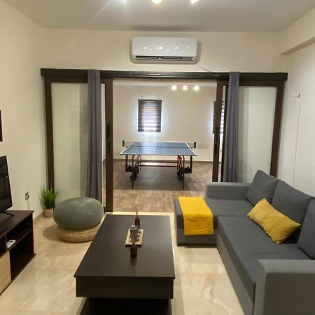 Philip Spacious Apartment Λεμεσός Εξωτερικό φωτογραφία