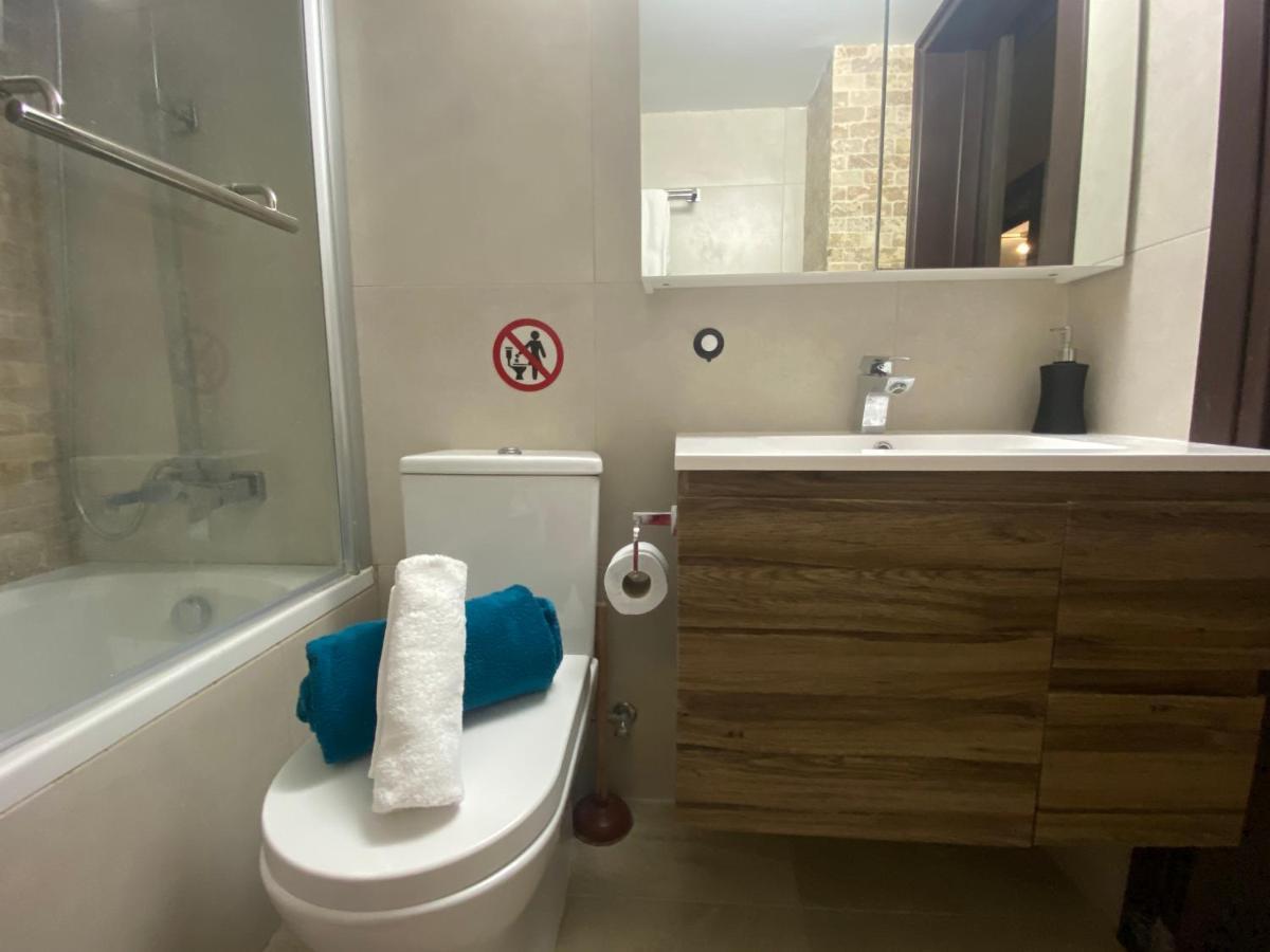 Philip Spacious Apartment Λεμεσός Εξωτερικό φωτογραφία