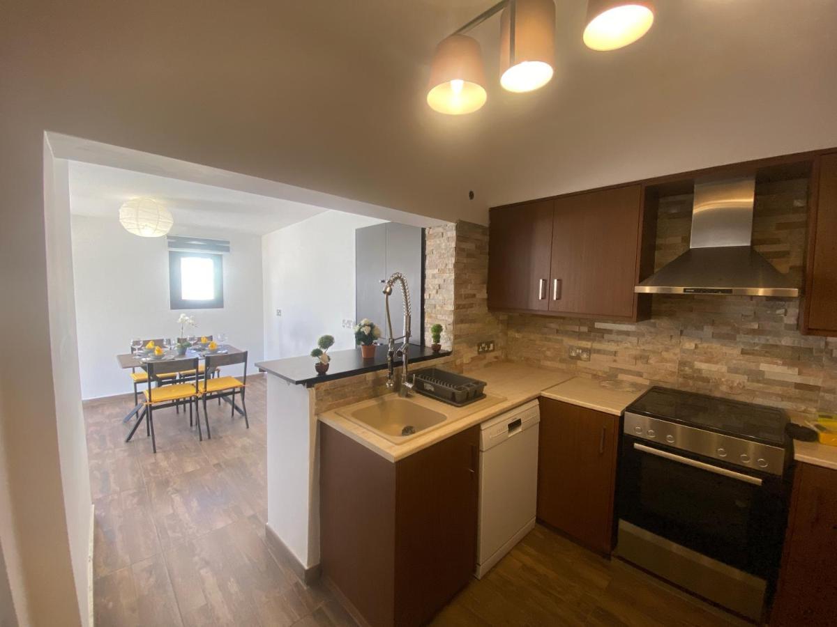 Philip Spacious Apartment Λεμεσός Εξωτερικό φωτογραφία